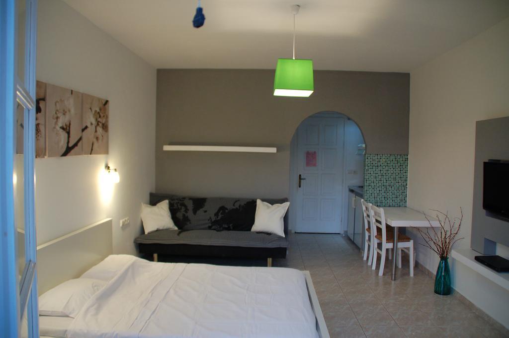 Handrina Studios Naxos City Buitenkant foto
